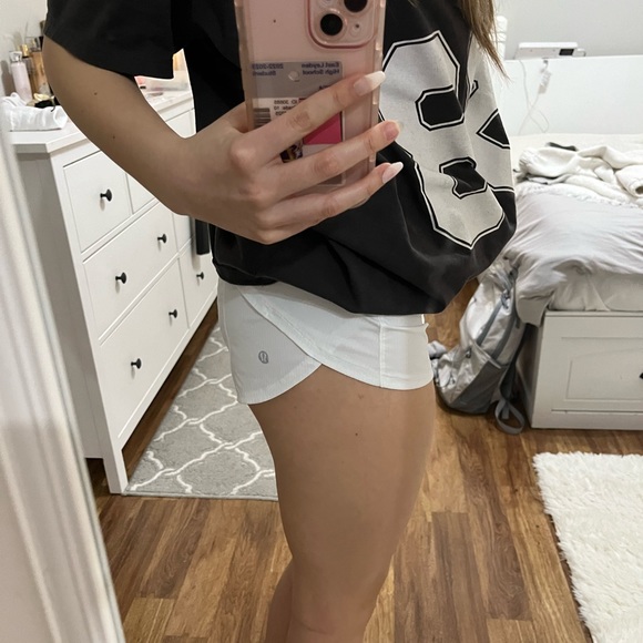 lululemon white speed up shorts - Picture 1 of 5